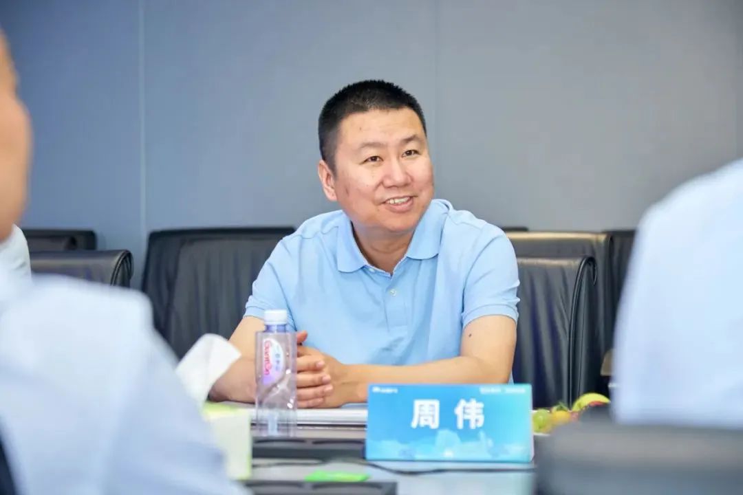 校企攜手，共筑未來——中國礦業大學、遼寧工程技術大學等院校專家齊聚宇通，共解新能源礦卡減碳密碼！