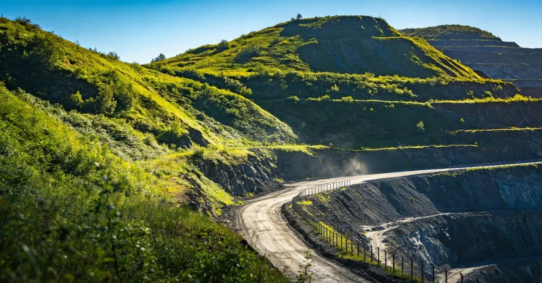 宇礦同行|馬踏新程，綠動礦山！宇通礦卡開啟新年低碳運營新密碼！